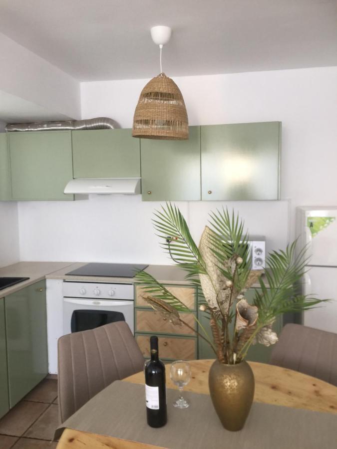 Vangelios Apartments Paphos Eksteriør billede