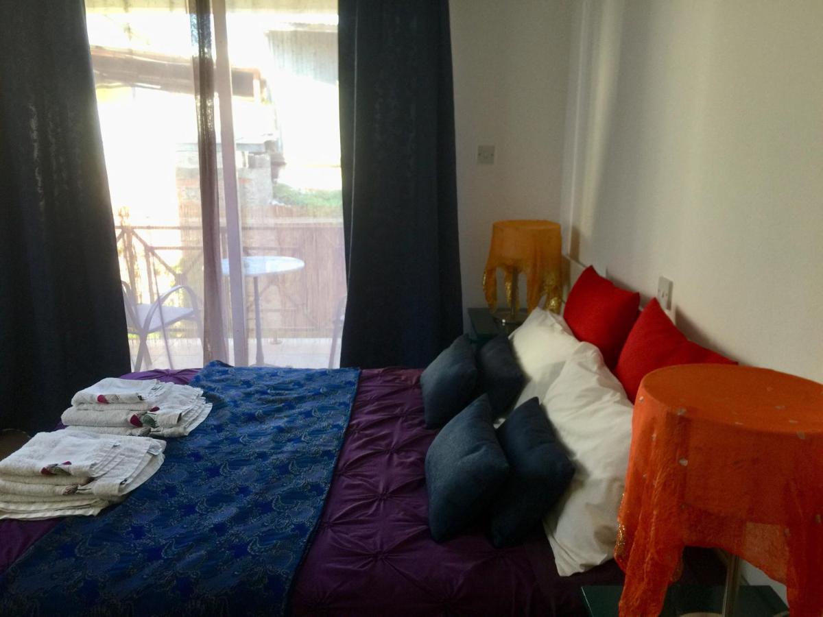 Vangelios Apartments Paphos Eksteriør billede