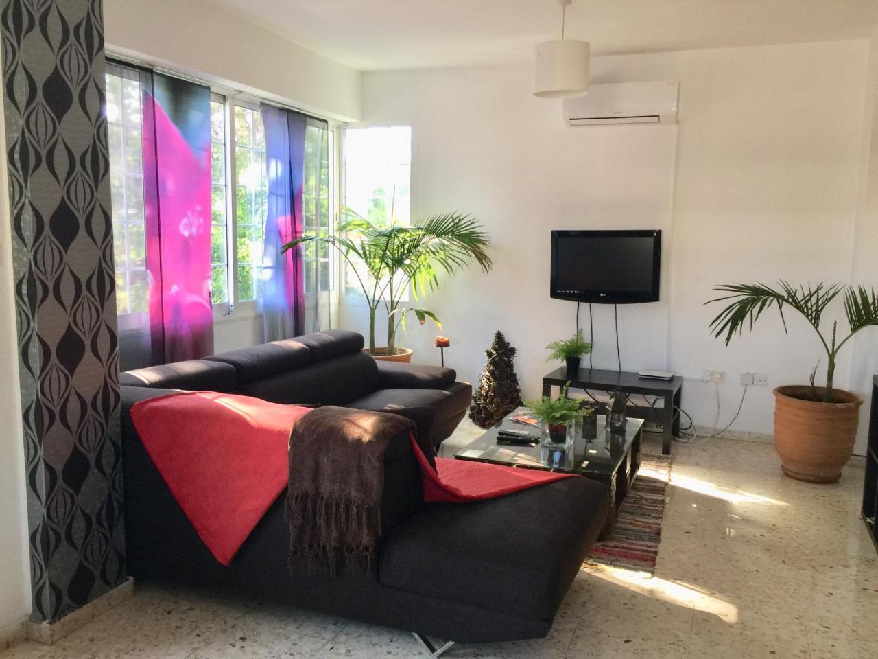 Vangelios Apartments Paphos Eksteriør billede